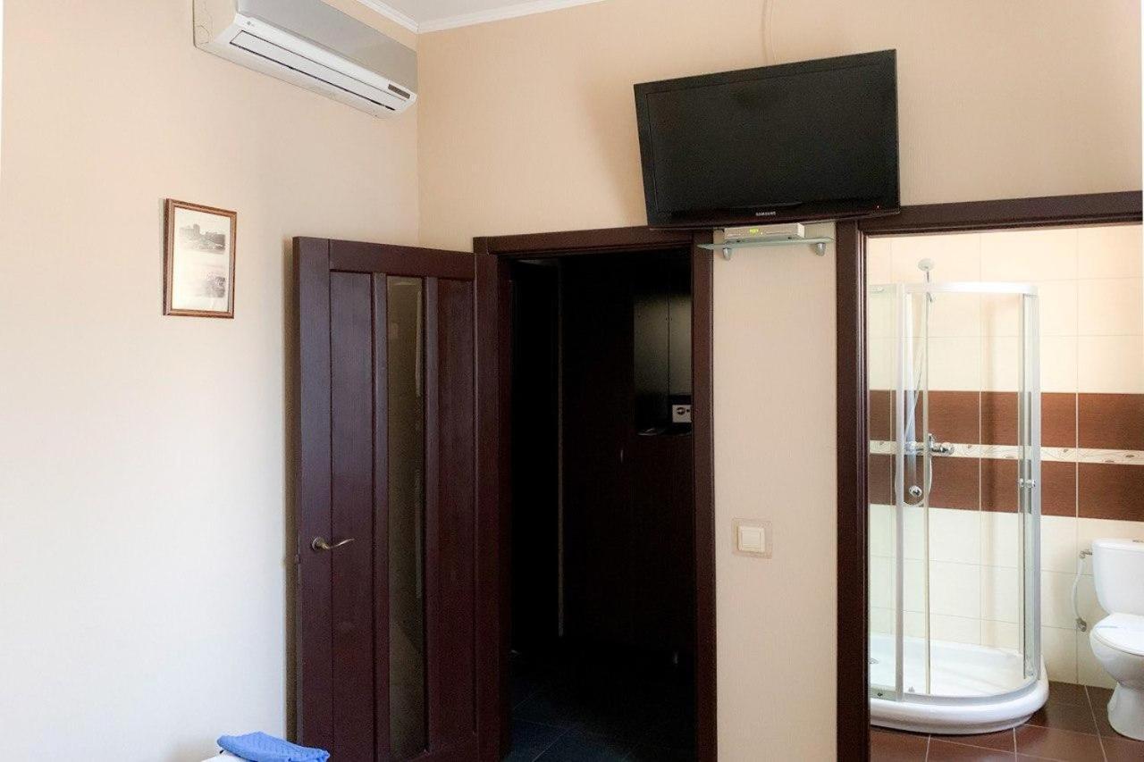 Etoile Ξενοδοχείο Κχαρκίβ Εξωτερικό φωτογραφία